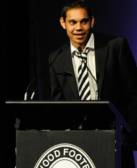 Brad Dick speaks at the 2008 Copeland Trophy night at Crown Palladium after receiving the Phonse Kyne Award.